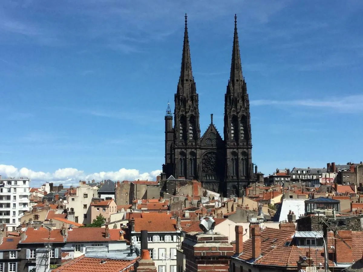 5&5 Rooftop Clermont-Ferrand Couette-café
